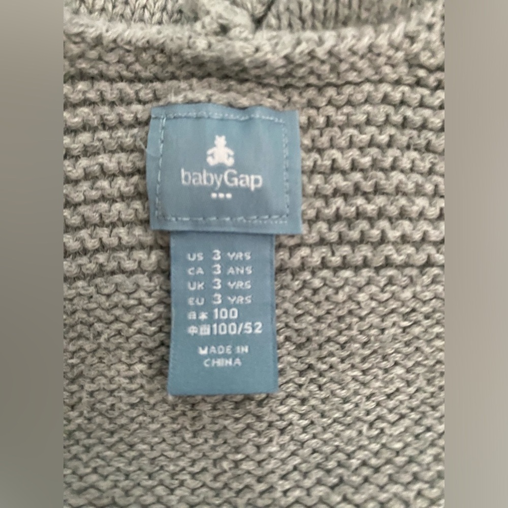 Baby GAP- 100% cotton Hooded Knit Cardigan Light Gray pockets button front 3yrs - Picture 10 of 12